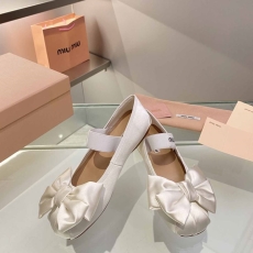 Miu Miu flat shoes